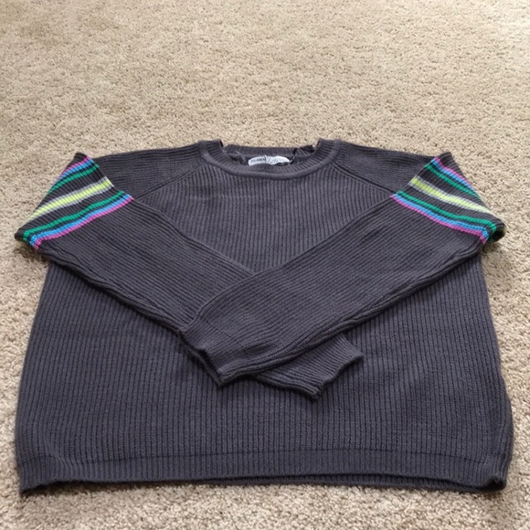 NWT! PULL & BEAR Size S grey multi crew sweater - Picture 8 of 8